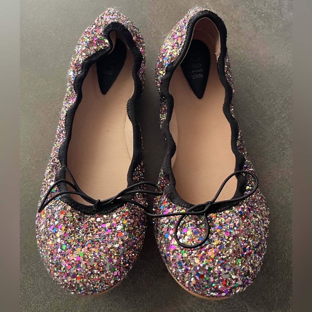 NEW BLOCH GLITTER BALLERINA FLATS GIRLS US 4